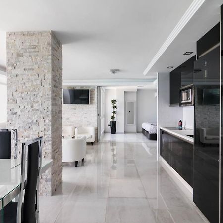 Apartament Deluxe Supreme Malaga Zewnętrze zdjęcie
