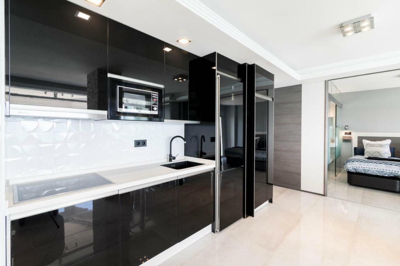 Apartament Deluxe Supreme Malaga Zewnętrze zdjęcie